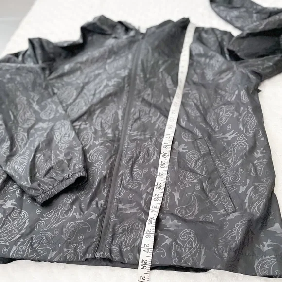 NWT- CULTURE KINGS unisex duplex windbreaker backpack jacket - Picture 15 of 16